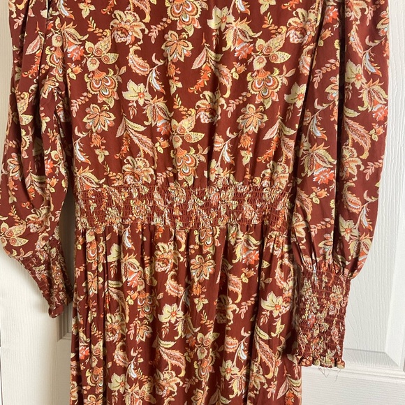 Lark + Grey women’s Floral V-Neck Dress size large - Picture 7 of 9